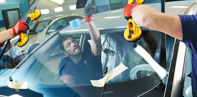 Windshield Repair Glendale CA - Professional Auto Replacement and Repair Services with Sherman Oaks Mobile Auto Glass